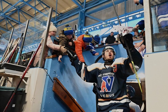 PLAY OFF: SEMIFINÁLE č. 2 8