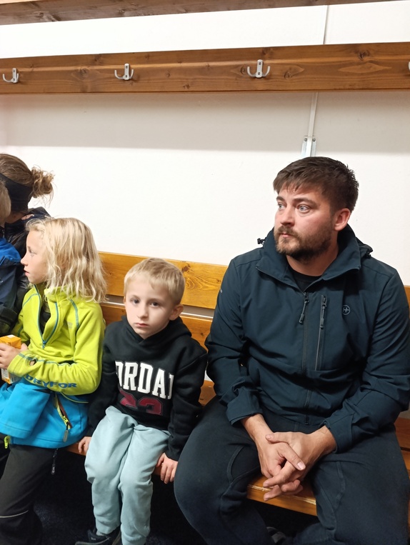 Pojď hrát hokej 12