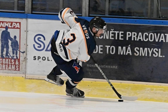 14.11.25 Milevsko B 12