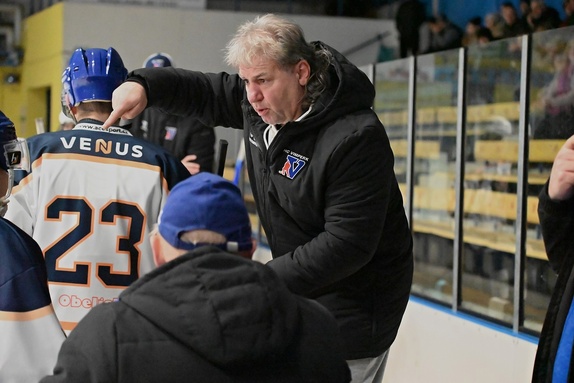 14.11.25 Milevsko B (3) 18