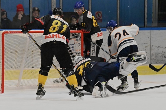 14.11.25 Milevsko B (4) 13