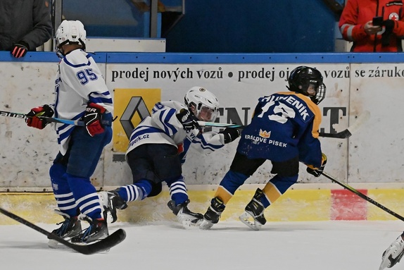 15.11.25 MŽA-PÍSEK 2