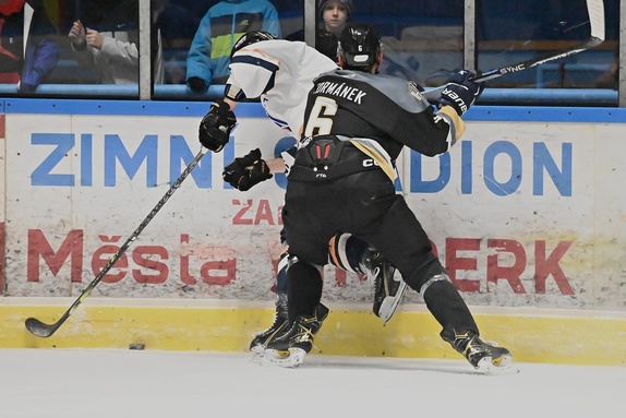 23.11.25 Hluboká (3) 14